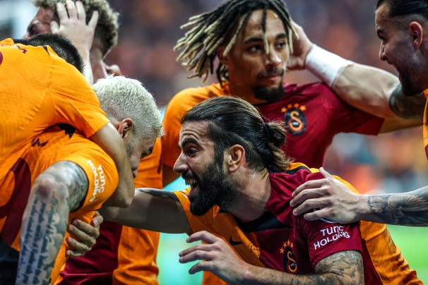 Galatasaray-Fatih Karag�mr�k ma�� resim