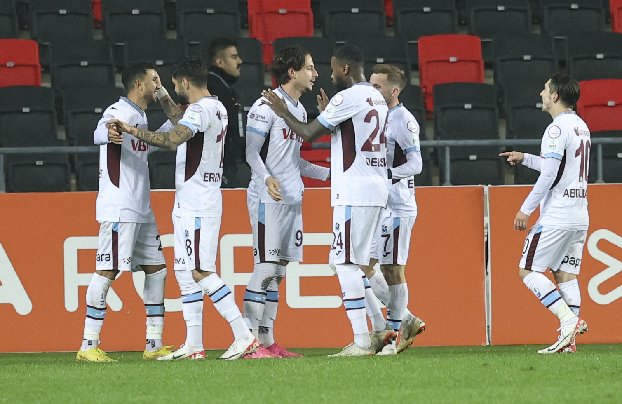 Istanbulspor-Trabzonspor ma�� resim