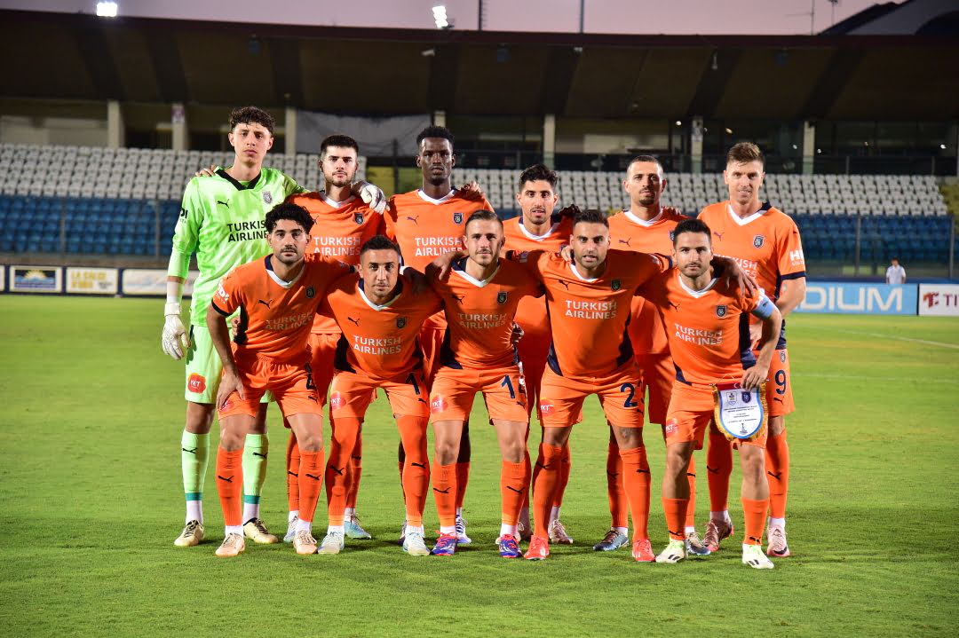 Iberia 1999-Istanbul Basaksehir ma�� resim