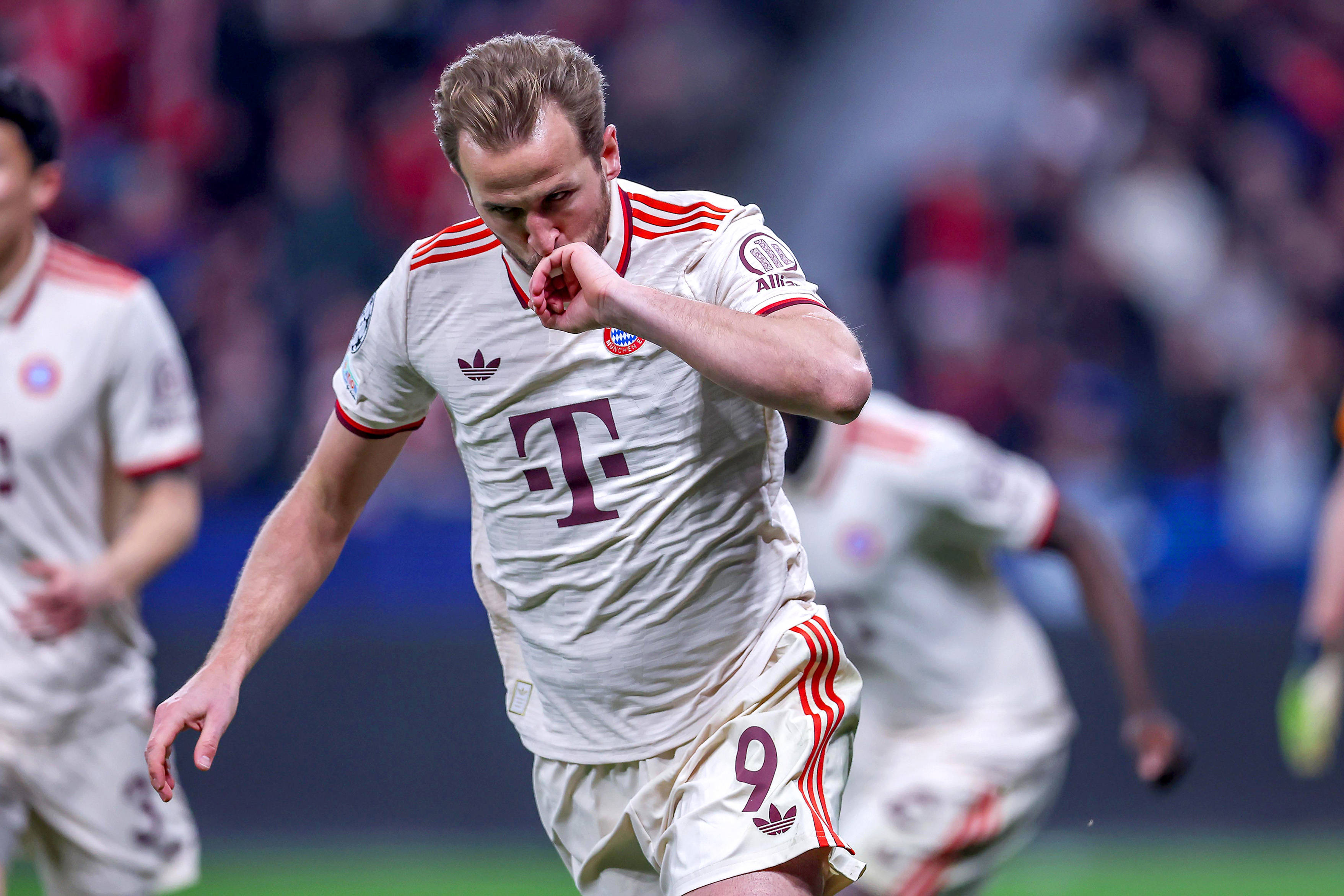 Bayern Munich-Auckland City FC maçı resim