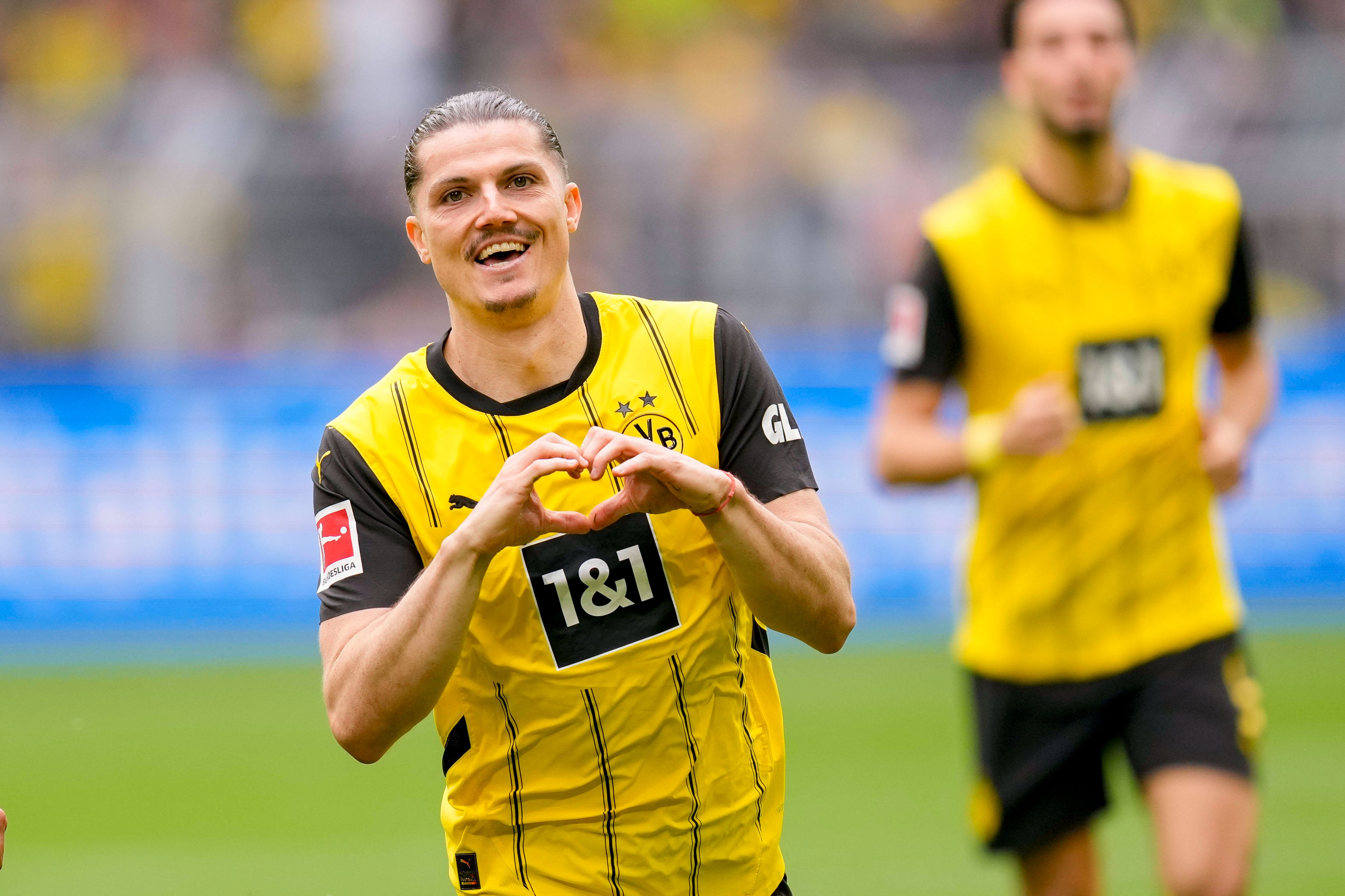 Mamelodi Sundowns FC-Borussia Dortmund ma resim