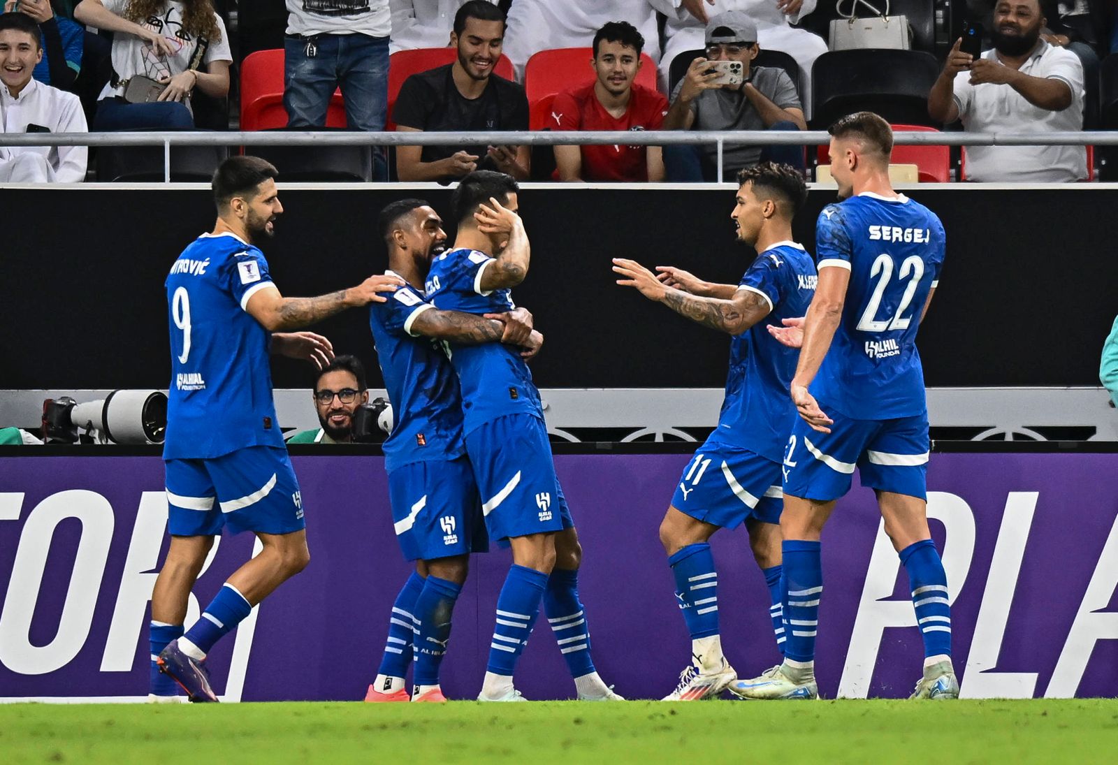 Salzburg-Al Hilal ma resim