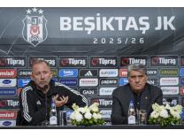 Be�ikta�'a �svi�re'den stoper: Papadopoulos Galerisi