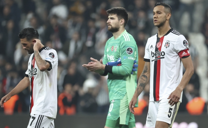 Beşiktaş kan kaybetmeye devam ediyor