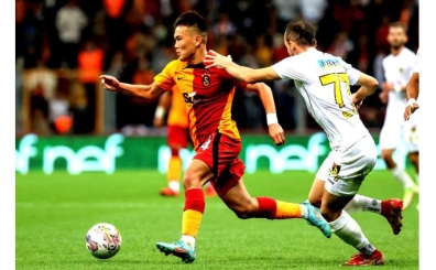Galatasaray, Beknaz ile sözleşme uzattı