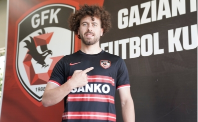 Gaziantep FK, Ogün Özçiçek'i transfer etti