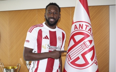 Antalyaspor'dan golcü takviyesi: Yohan Boli