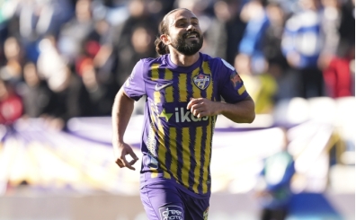 Bursaspor, Halil Akbunar'� duyurdu!