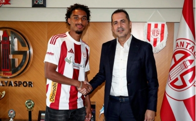 Antalyaspor'a yeni orta saha
