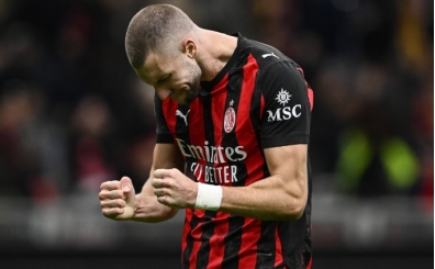 Galatasaray'dan Pavlovic hamlesi: İlk temas kuruldu