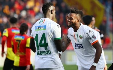 Konyaspor'da Chidozie Awaziem bitiyor