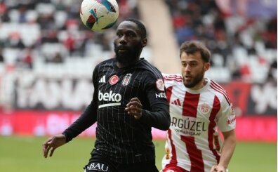 Konyaspor'da Arthur Masuaku s�rprizi