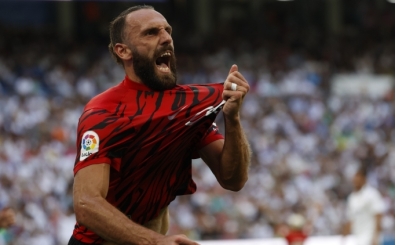 Vedat Muriqi'den Fenerbah�e'ye transfer yan�t�