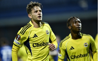 Fenerbah�e'de bir ayr�l�k daha: Szymanski, Rennes yolunda