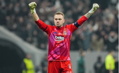 Mert G�nok, Be�ikta� defterini kapatt