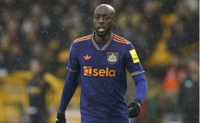 Fenerbah�e'de yeni aday