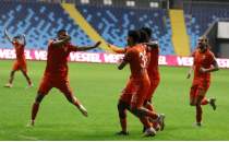 Adanaspor İstanbulspor'u tek golle geçti!