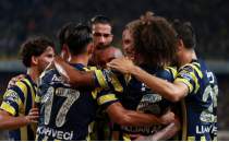 Fenerbahçe'de orta saha rekabeti kızıştı